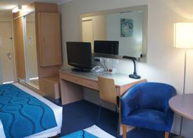 Best Western Airport 85 Motel 5
