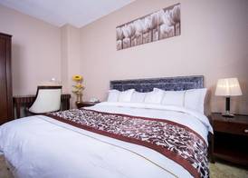 Mika Hotel 5