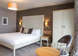 The County Hotel 4