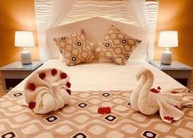 Tropicana Suites 4