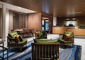 Fairfield Inn & Suites by Marriott Canton 2