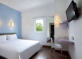 Amaris Hotel Cimanuk Bandung 5