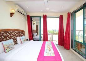 Sea Breeze Beach Resort 4