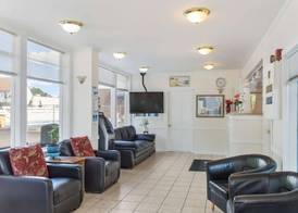 Americas Best Value Inn Hyannis 5