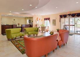 Quality Suites Stratford 5