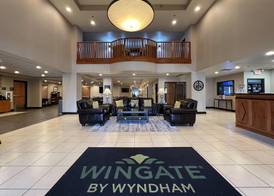 Wingate by Wyndham Coon Rapids 2