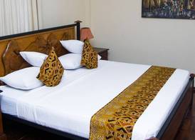 Coconut Grove Regency Hotel 5