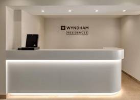 Wyndham Residences Piraeus Marina Zeas 2