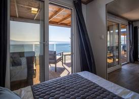 Seaside Deluxe Escape at Klenovica Camping 3