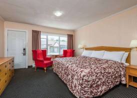 Knights Inn London 3