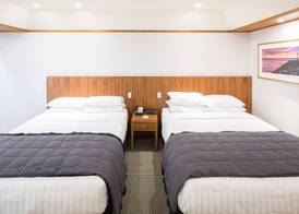 Commodore Airport Hotel 5