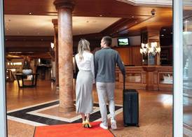 MAXIMILIAN Grand Hotel 3