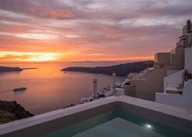 Anemos Cave Suites 5