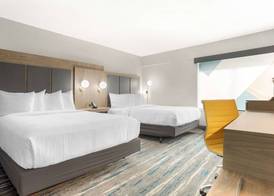 Best Western Plus Mobile Inn and Suites 5