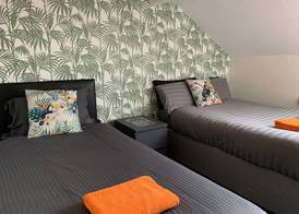 Tropics Beach Hotel 4