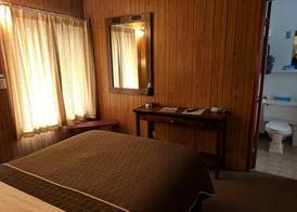 Lakeview Motel 4