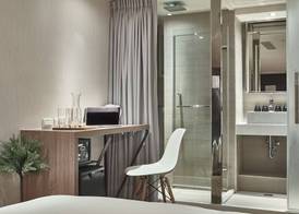 Via Loft Hotel 5