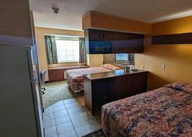 St Clair Inn and Suites 5