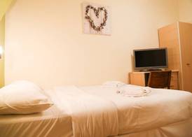 Croft Hotel 5