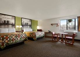 Super 8 by Wyndham Richmond/Chamberlayne Rd 5