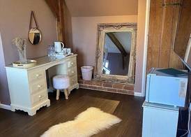 The White Horse Inn 4