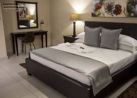 Airport Gardens Boutique Hotel 5