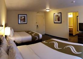Quality Inn & Suites Vancouver - Hazel Dell 4