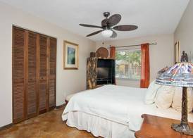 Beach Place Guesthouses 5