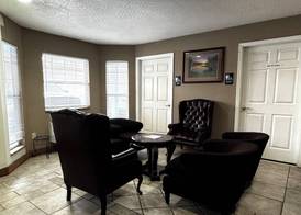 Woodbridge Inn By OYO Rome 3