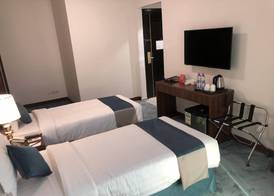Zaha Al Madina Hotel 2