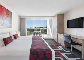 Ramada By Wyndham Marcoola Beach 5