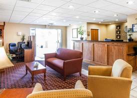 Quality Inn Seaman 5