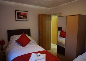 Palmers Apartment 4