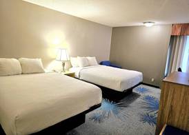 Days Inn by Wyndham Rolla 4
