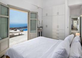 Theano Cave Suites & Villas 2