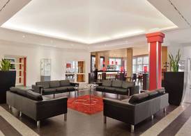 Ramada by Wyndham Bottrop 4