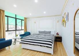 SAZIHOME Le Thanh Tong Hanoi 5
