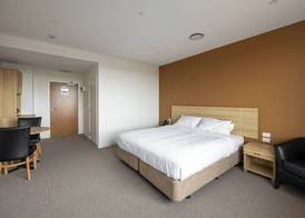 Manha Hotel Auckland Airport 3