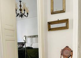 LA CASA SULLA PIAZZA 5