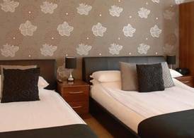 Senlac Guesthouse 2