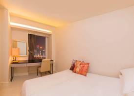 Kowloon Harbourfront Hotel 4
