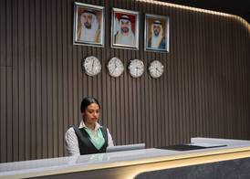 Hotel Holiday International 5