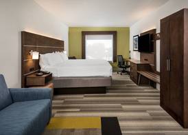 Holiday Inn Express & Suites BARTOW by IHG 3