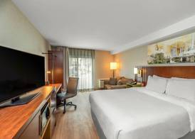 Comfort Inn Airport 3