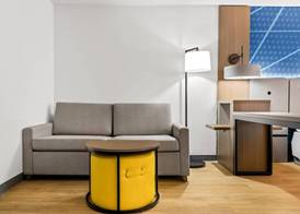 Comfort Inn & Suites 5