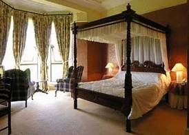 Ballinalacken Castle Country House Hotel 5