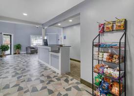 Yankee Clipper Inn, SureStay Collection by Best Western 4
