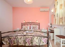 Sun Beach Hotel 3