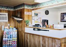 Sage N Sand Motel 2