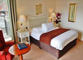 WatersEdge Hotel 3